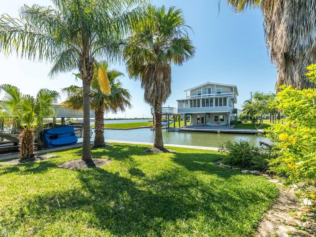 Sea-Esta On The Waterfront Bay Canal W/ Boat Slip! - thumb 3