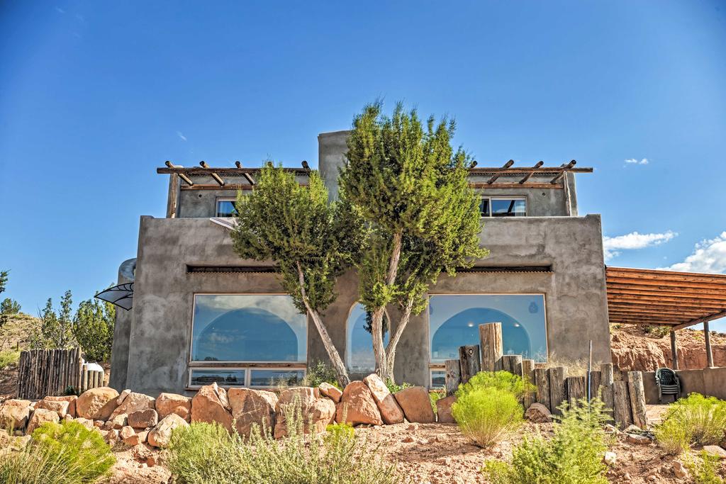Secluded San Ysidro House With Desert Views! - thumb 0