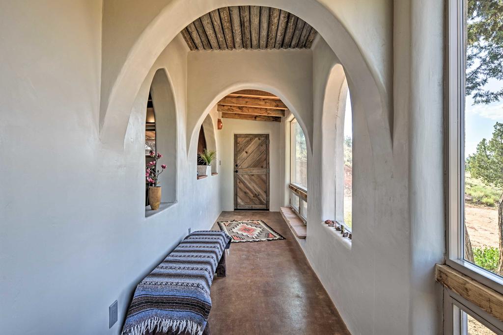 Secluded San Ysidro House With Desert Views! - thumb 3