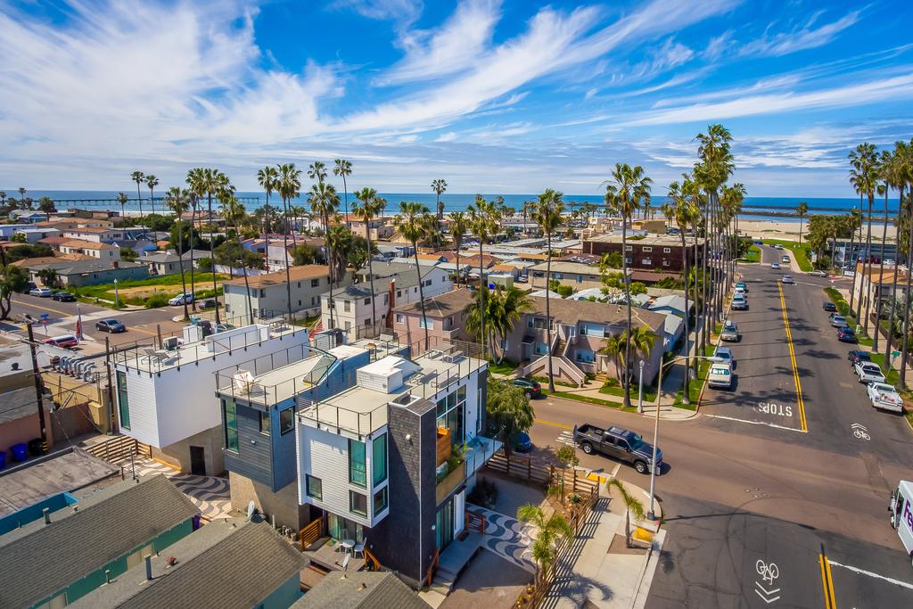Steps To The Beach, Rooftop Deck - thumb 1