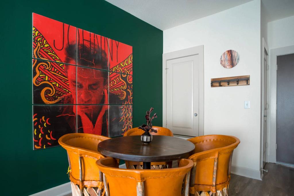 Stylish 1BR - Downtown Austin #340 By WanderJaunt - thumb 1