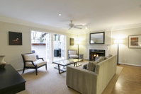 Tarrytown Retreat Accommodation Houston