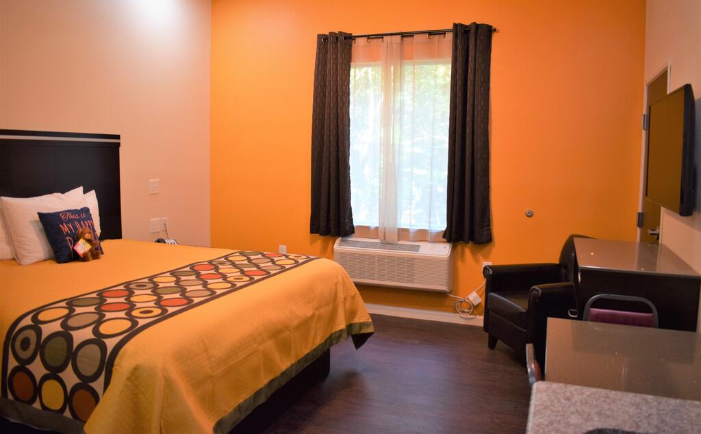 Texas Bungalows Hotel & Suites - thumb 3