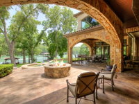 THE ABOVE CASA TRANQUILITY LAKE AUSTIN estate Accommodation Houston
