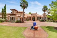 THE ABOVE LAKE AUSTIN HACIENDA estate Accommodation Houston