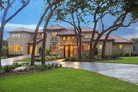 The Arrive Mardi Gras Estate Home Accommodation Houston