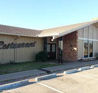 The Surrey Inn - Accommodation Houston
