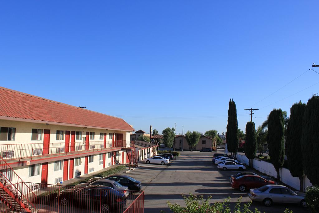Valley Hotel - thumb 2