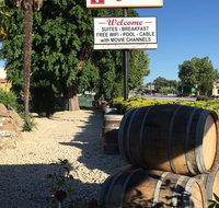 Vino Inn  Suites - Accommodation Houston