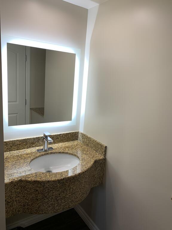 Walnut Inn And Suites - thumb 2