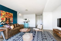WanderJaunt - Basilica - 2BR - Point Loma Accommodation Houston