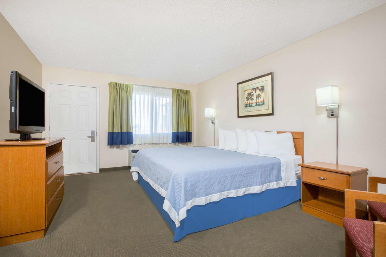Days Inn By Wyndham Lake Havasu - thumb 35