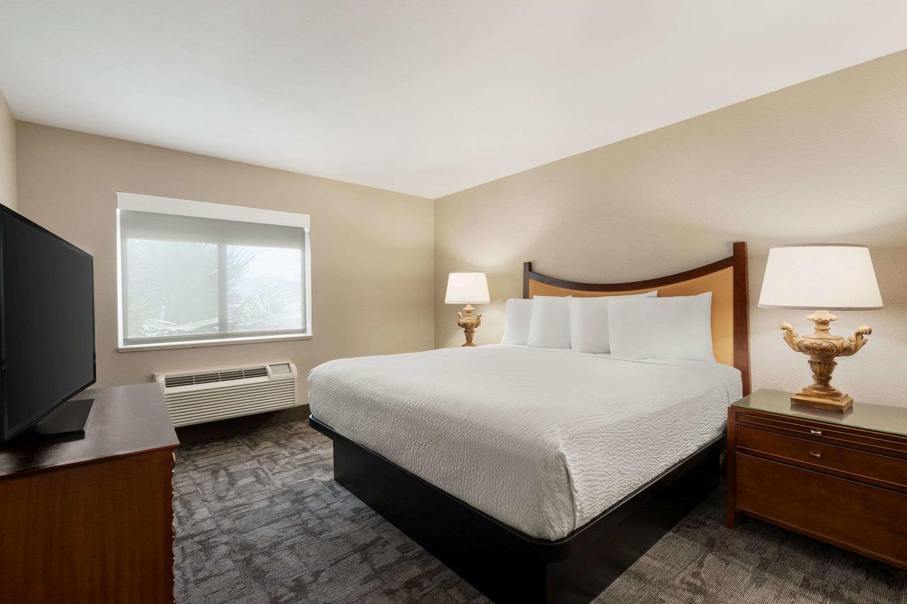 Travelodge By Wyndham Lake Havasu - thumb 32