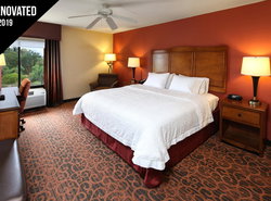 Hampton Inn & Suites Tucson Mall