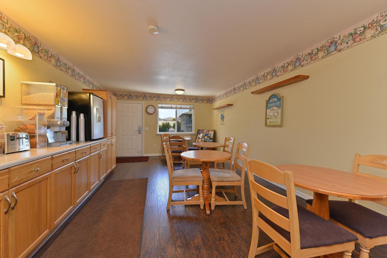 Cayucos Beach Inn - thumb 28