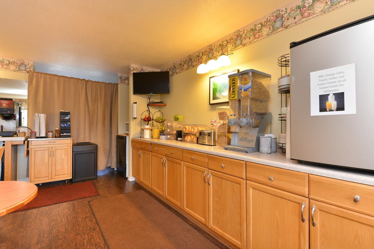 Cayucos Beach Inn - thumb 27