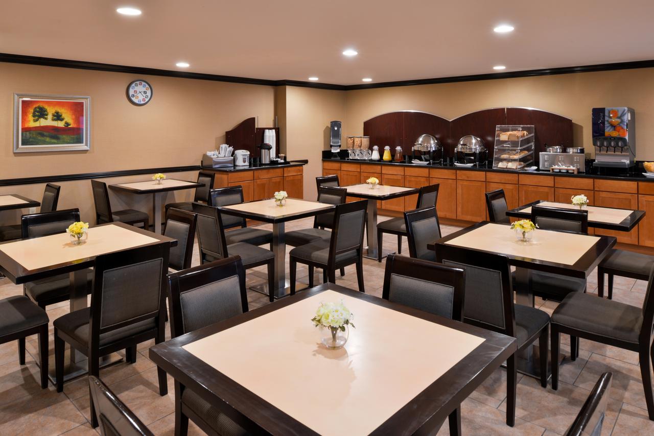 Hotel Chino Hills - thumb 12