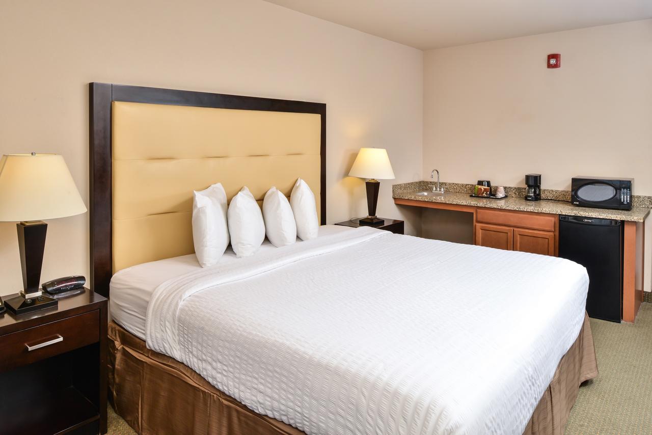 Hotel Chino Hills - thumb 14