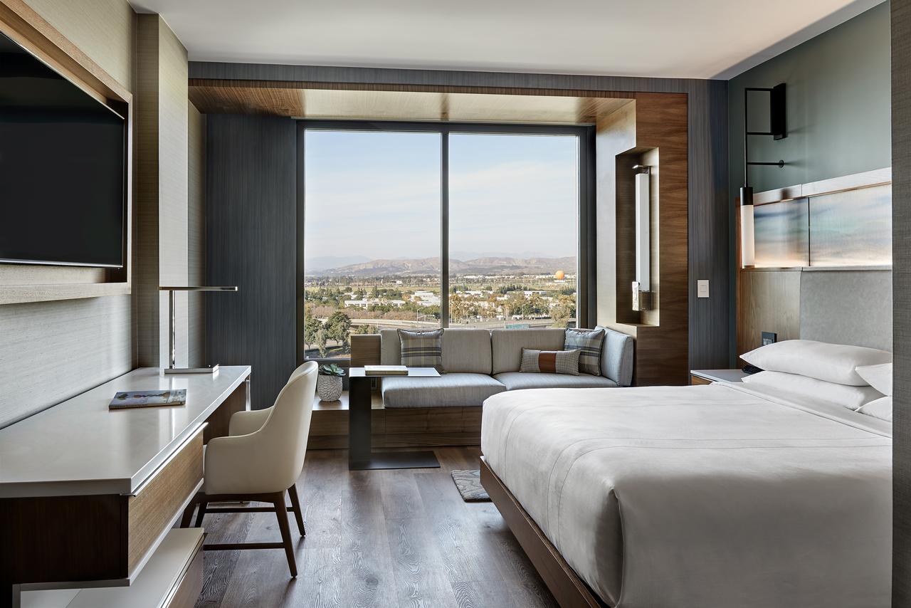 Marriott Irvine Spectrum - thumb 4