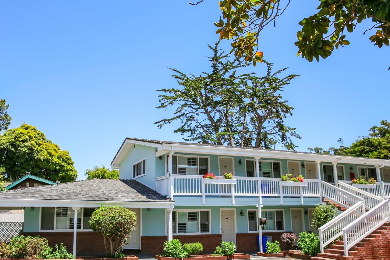 Bluebird Inn - thumb 19