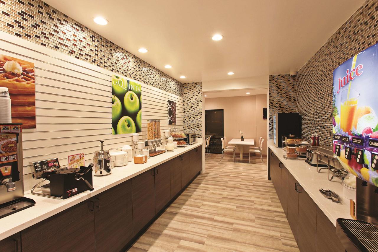 La Quinta By Wyndham Pomona - thumb 3