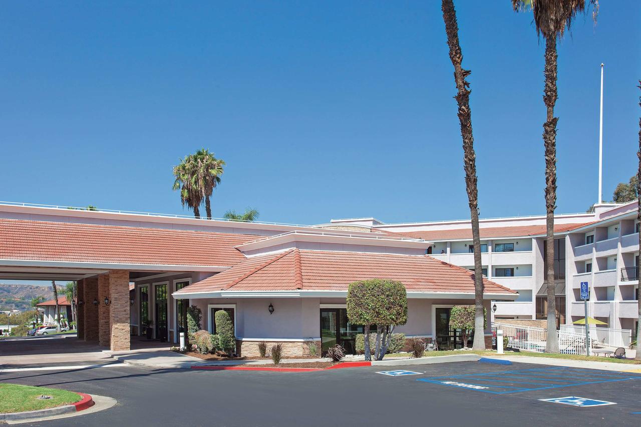 La Quinta By Wyndham Pomona - thumb 25