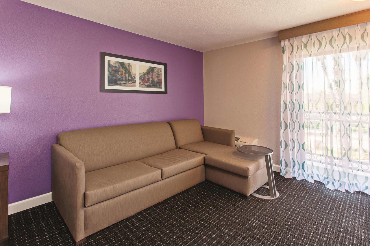La Quinta By Wyndham Pomona - thumb 12