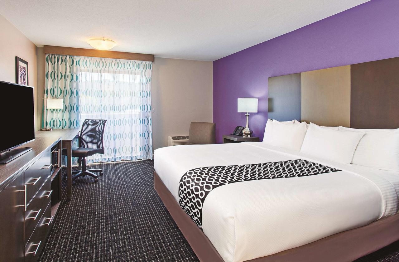 La Quinta By Wyndham Pomona - thumb 1