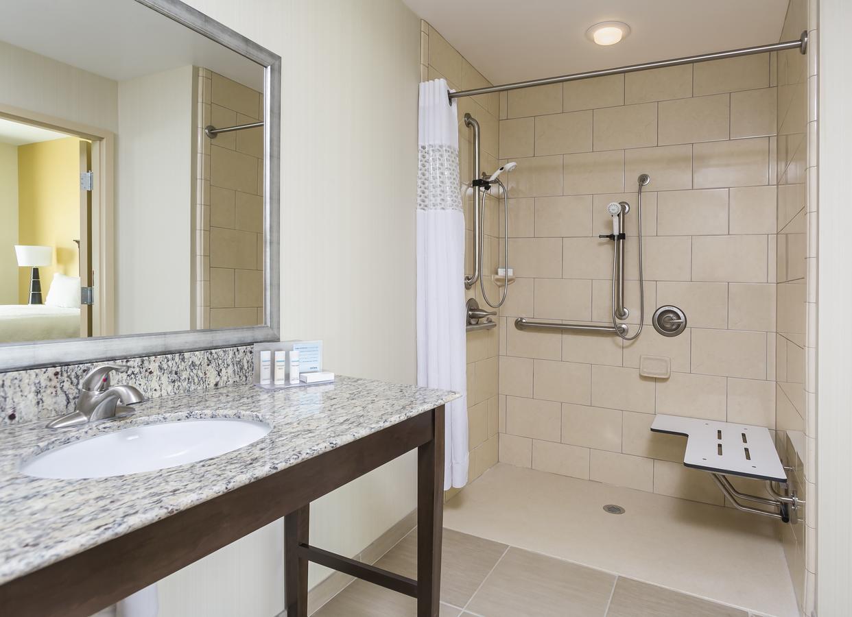 Hampton Inn & Suites San Bernardino - thumb 21