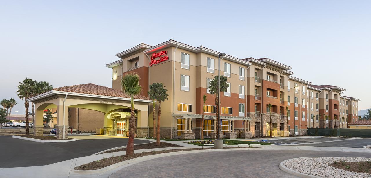 Hampton Inn & Suites San Bernardino - thumb 14
