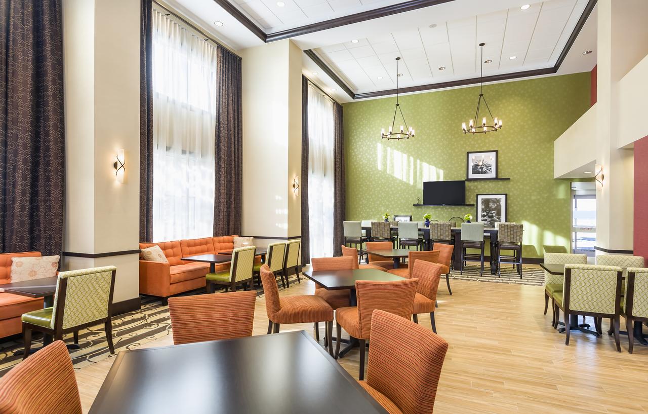Hampton Inn & Suites San Bernardino - thumb 24