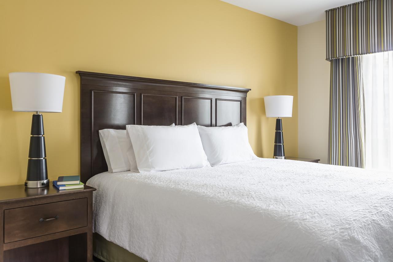 Hampton Inn & Suites San Bernardino - thumb 20