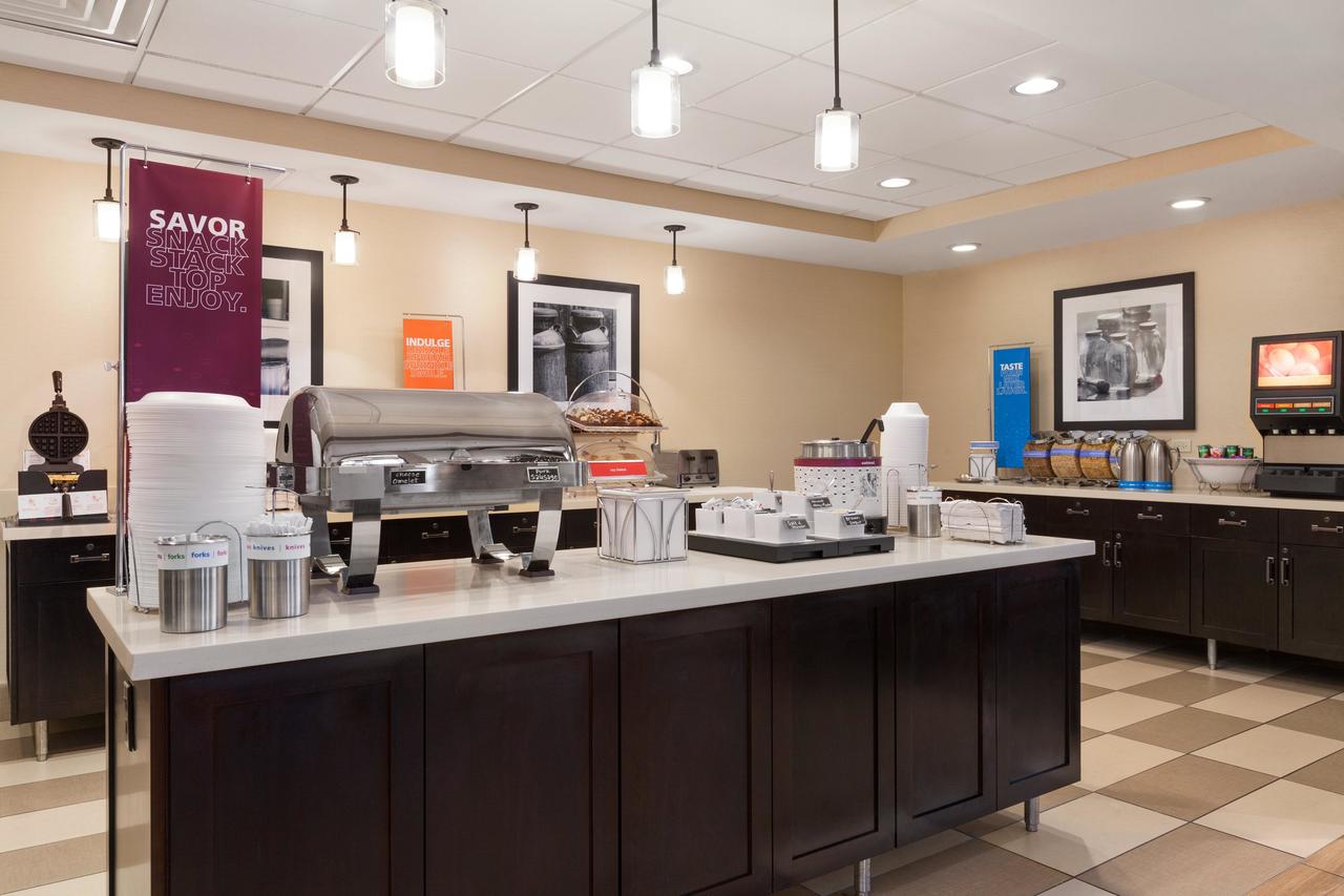 Hampton Inn & Suites San Bernardino - thumb 2