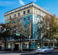 Hotel Clariana - Accommodation Houston