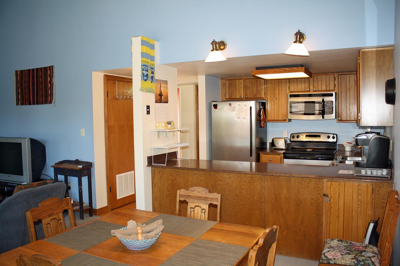 The Ferringway Resort Condominiums - thumb 4