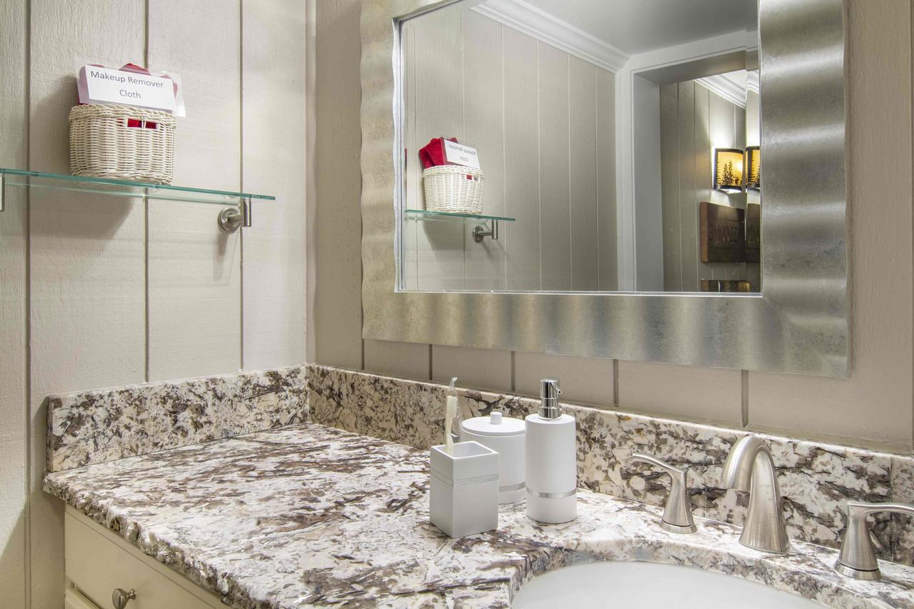 Eat, Sleep. Ski. Repeat! - thumb 25