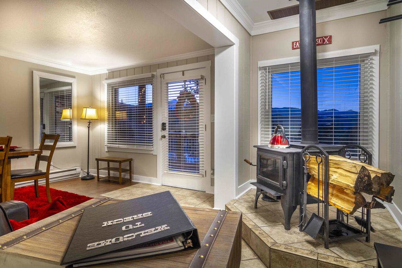 Eat, Sleep. Ski. Repeat! - thumb 9