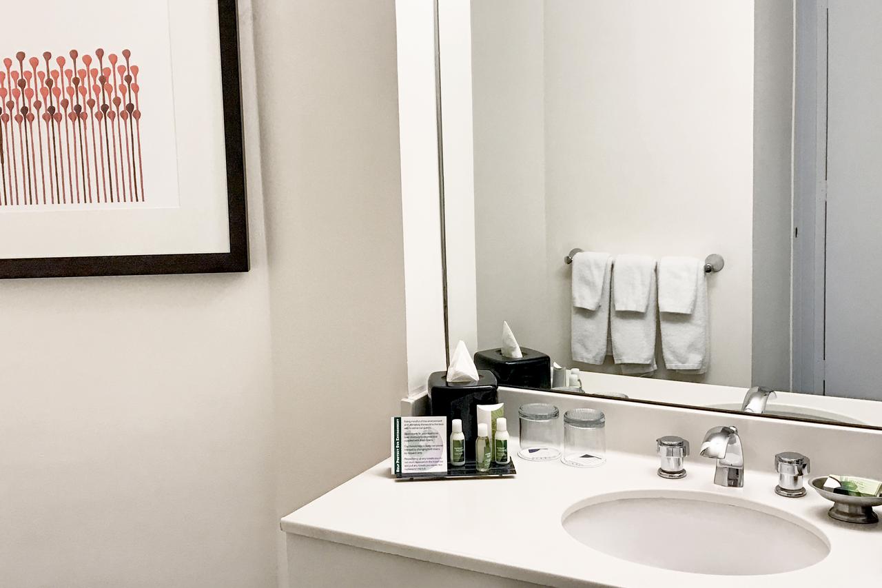 Washington Plaza Hotel - thumb 41