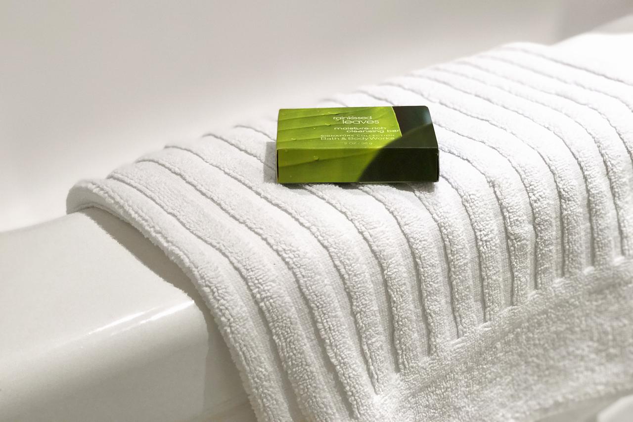 Washington Plaza Hotel - thumb 43