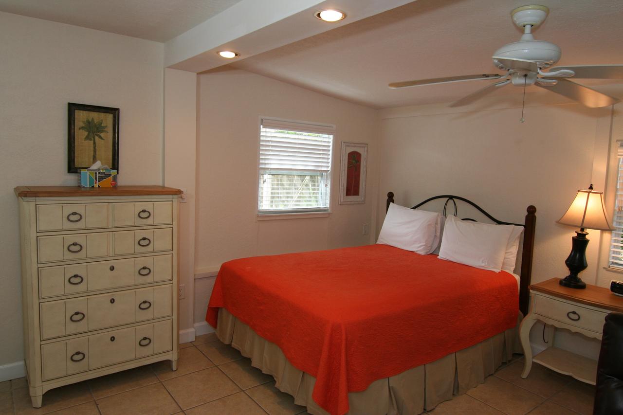 Tropical Villas Of Venice Beach - thumb 18