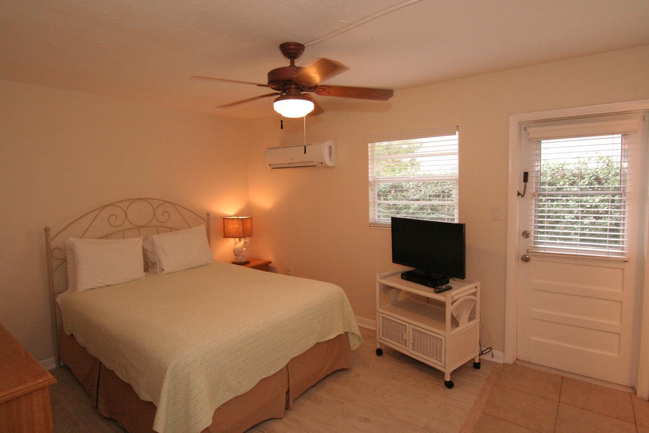 Tropical Villas Of Venice Beach - thumb 26