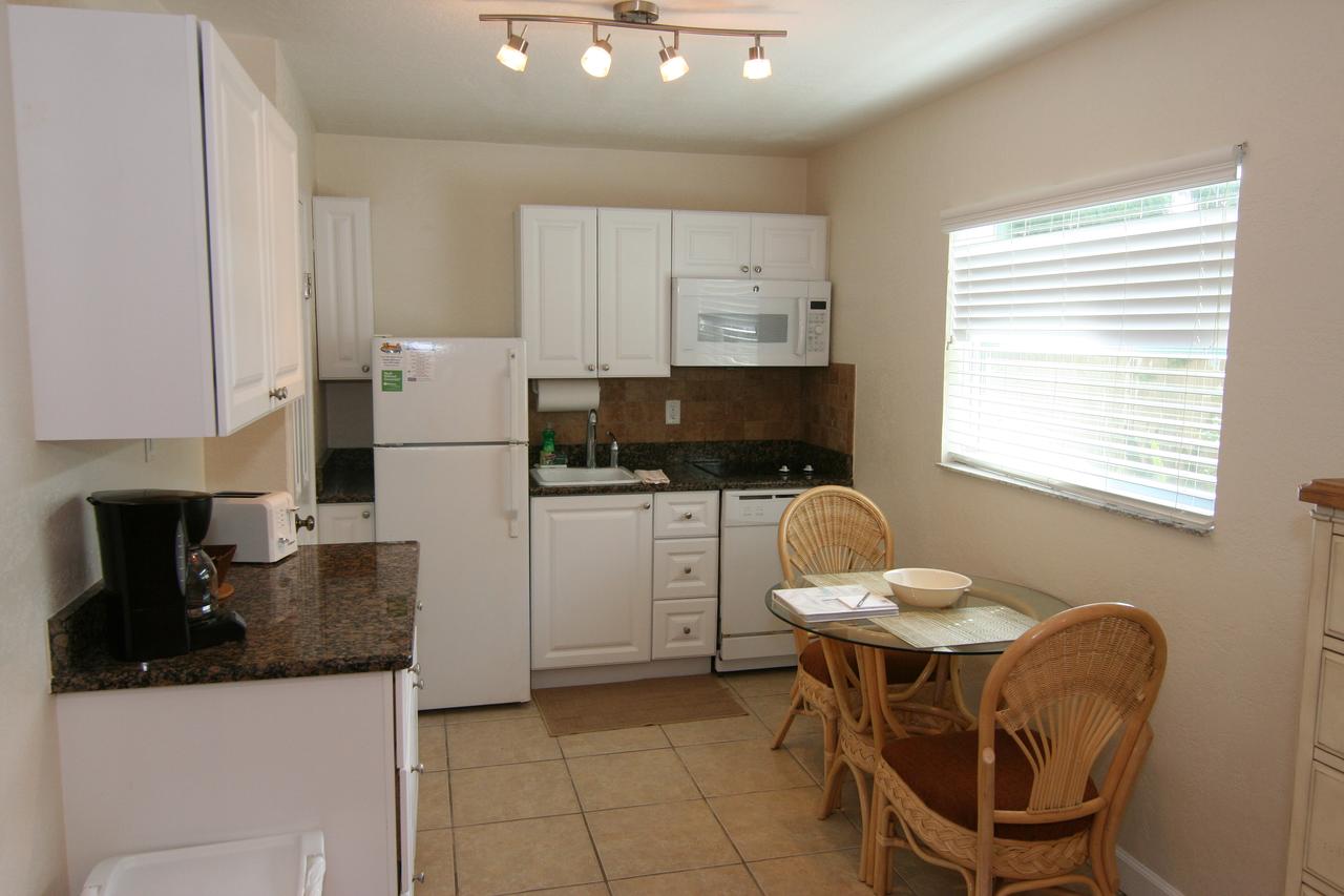 Tropical Villas Of Venice Beach - thumb 15