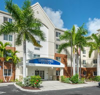 Candlewood Suites Fort Myers/Sanibel Gateway - Accommodation Houston
