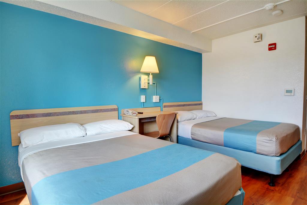 Motel 6 Newport - thumb 11