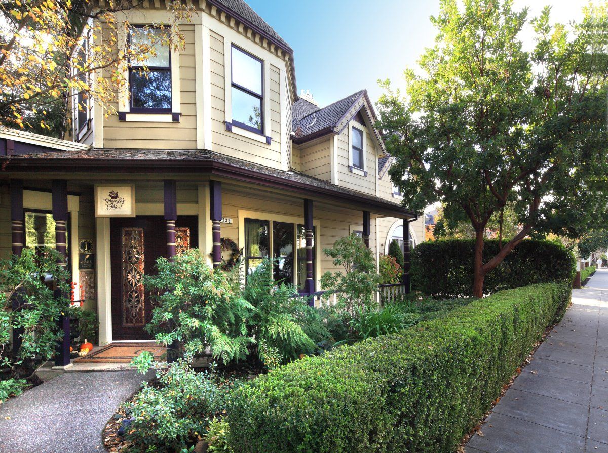 Grape Leaf Inn Bed & Breakfast - thumb 0