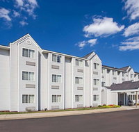 Microtel Inn  Suites by Wyndham Holland - Accommodation Houston