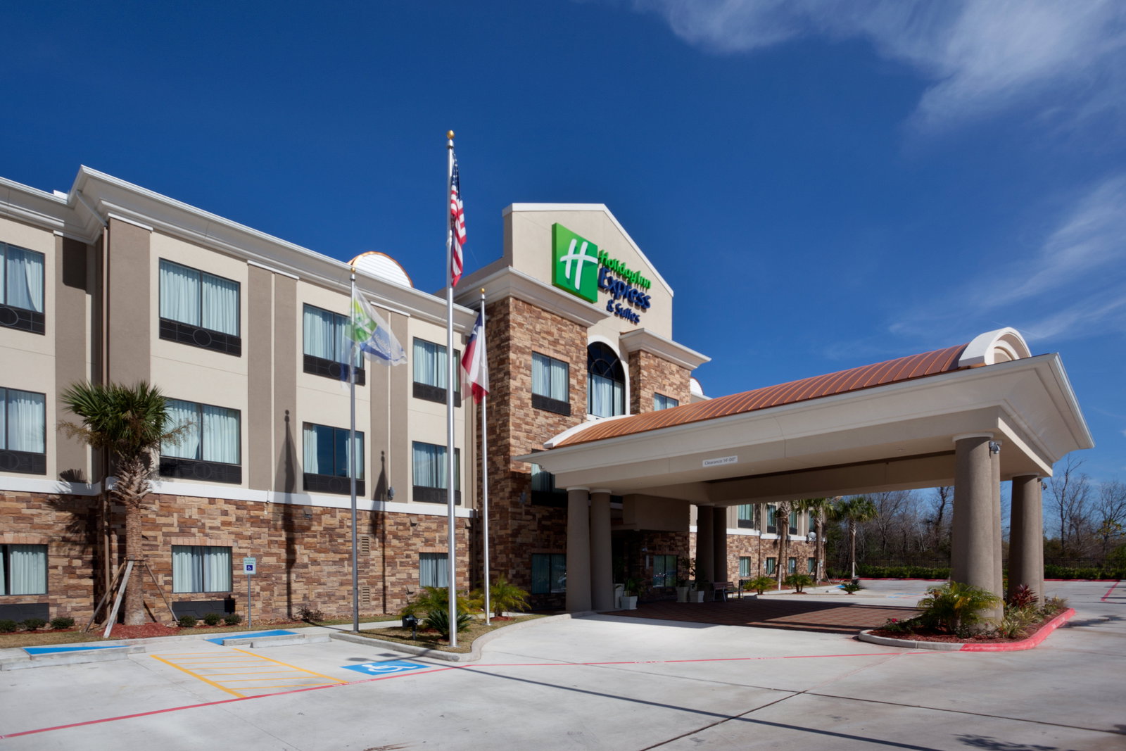 Holiday Inn Express & Suites Beltway 8