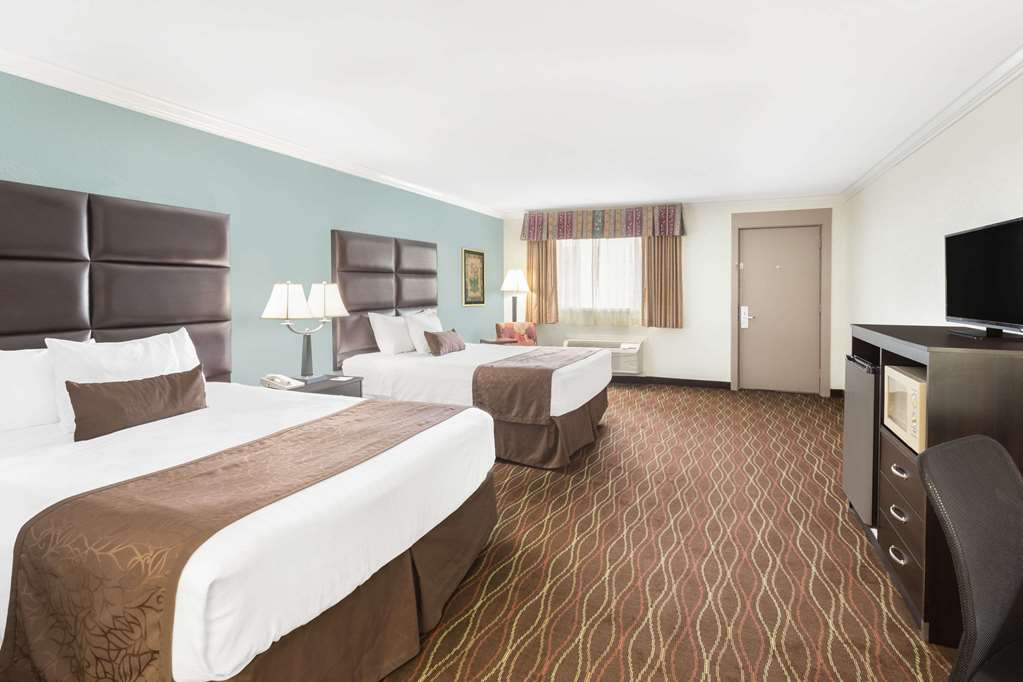 Baymont Inn & Sts Conference Cntr Alpine - thumb 6