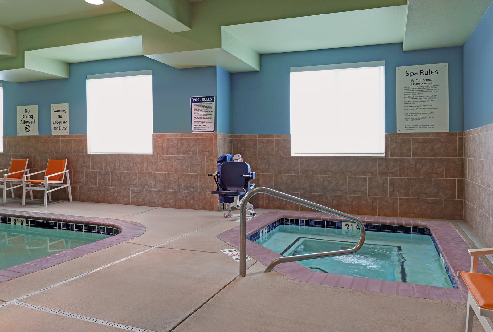 Holiday Inn Express Hotel & Suites - thumb 15