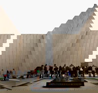 JFK Bus Tour with Oswald Rooming House optional CityPass - Accommodation Houston